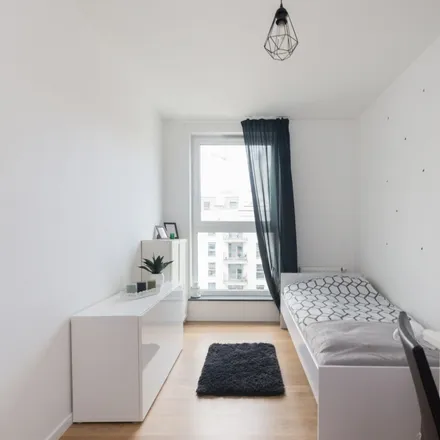 Rent this 5 bed room on Świętej Barbary 12 in 80-753 Gdańsk, Poland