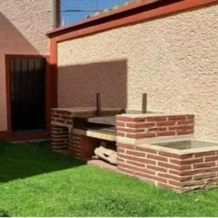 Buy this 3 bed house on Cerrada De Las Azucenas in 54753 Cuautitlán Izcalli, MEX