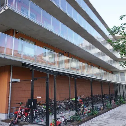 Rent this 2 bed apartment on Artillerigatan in 415 05 Gothenburg, Sweden