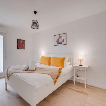Rent this 1 bed apartment on INSPE site de Gironde - Mérignac in 160 Avenue de Verdun, 33700 Mérignac
