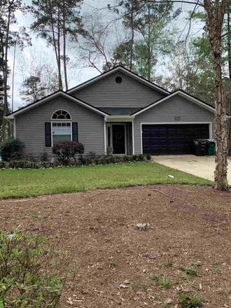 Rent this 3 bed house on Treaty Oak Trl in Tallahassee, FL