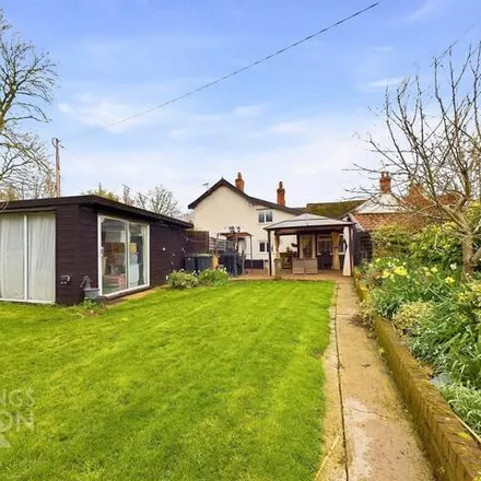 Image 6 - The Cottages, Mellis Road, Thrandeston, IP21 4BU, United Kingdom - Duplex for sale