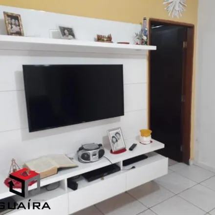 Buy this 2 bed house on Rua Arouche in Jardim do Estádio, Santo André - SP