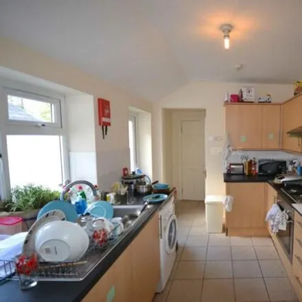 Image 4 - 30 Milman Road, Reading, RG2 0AR, United Kingdom - House for rent