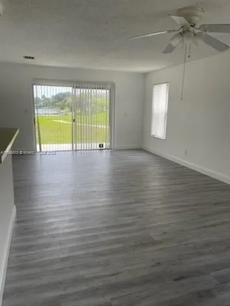 Buy this 1 bed condo on 3475 Northwest 44th Street in Broward County, FL 33309