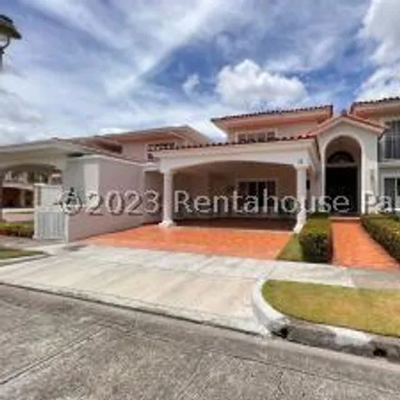 Buy this 4 bed house on Avenida de la Rotonda in Parque Lefevre, Panamá