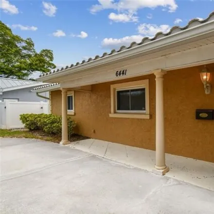 Image 9 - 6441 4th Palm Point Street, Saint Pete Beach, Pinellas County, FL 33706, USA - House for sale