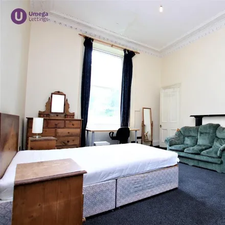 Image 2 - 2 West Maitland Street, City of Edinburgh, EH3 8HP, United Kingdom - Apartment for rent