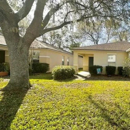 Buy this 3 bed house on 2412 Brownwood Drive in Polk County, FL 33860