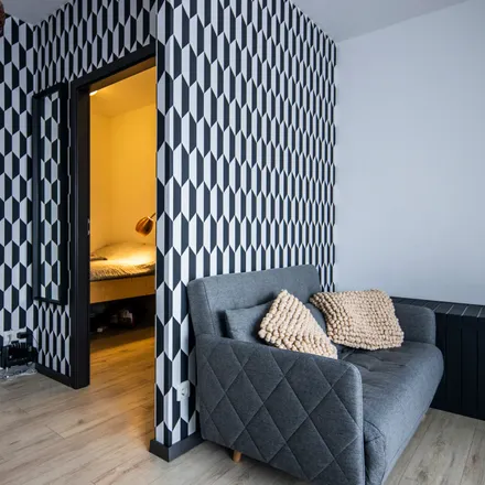 Rent this 2 bed apartment on Restaurant Epirus in Augustaanlage, 68165 Mannheim