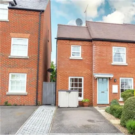 Buy this 4 bed duplex on St Albans City Hospital in Waverley Road, St Albans