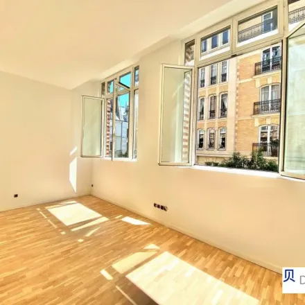 Rent this 2 bed apartment on 46 Rue de Bretagne in 75003 Paris, France