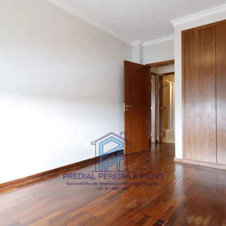 Rent this 2 bed apartment on Rua de Sistelo in 4435-345 Rio Tinto, Portugal
