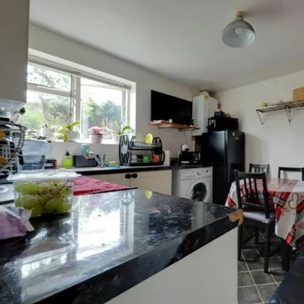 Image 2 - 59 Mill Road, Burgess Hill, RH15 8DY, United Kingdom - Apartment for sale