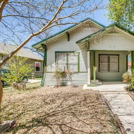 Buy this 3 bed house on Missionary Sisters in Rigsby Avenue, San Antonio