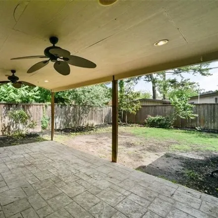 Image 5 - 2379 Wilde Rock Way, Houston, TX 77018, USA - House for sale