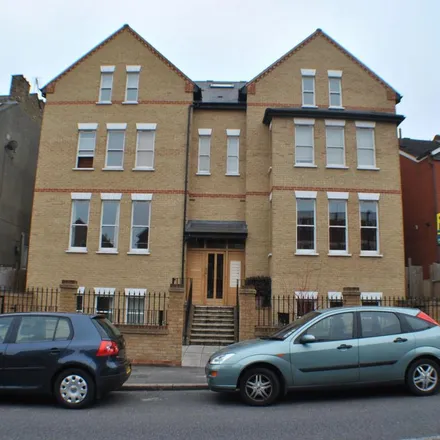 Rent this 1 bed apartment on Knollys Road in London, SW16 2JN