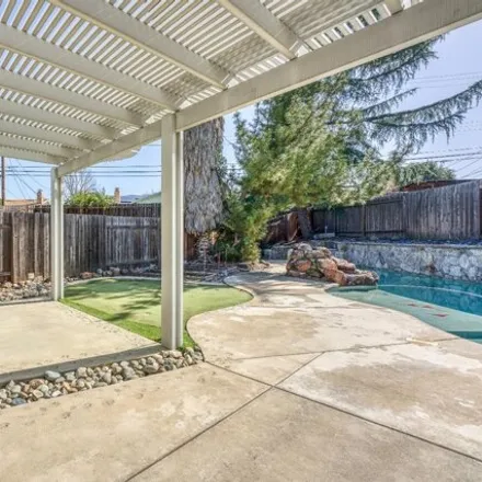 Image 7 - 498 Cirby Oaks Court, Roseville, CA 95678, USA - House for sale