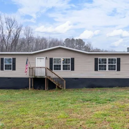 Buy this studio apartment on 205 Eddington Lane in Cumberland County, TN 37854