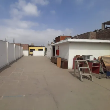Image 5 - Avenida Los Próceres de Huandoy, Los Olivos, Lima Metropolitan Area 15307, Peru - Apartment for sale