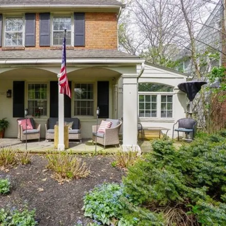 Image 2 - 3368 Kenmore Road, Shaker Heights, OH 44122, USA - House for sale