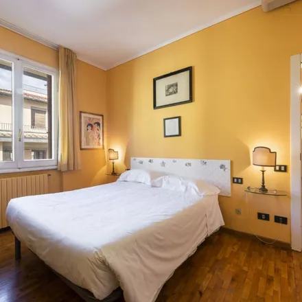 Image 5 - Via Por Santa Maria 6 R, 50125 Florence FI, Italy - Apartment for rent