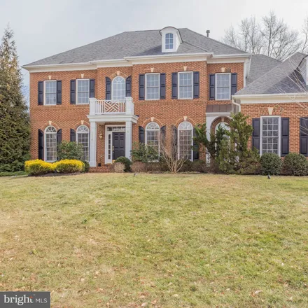 Image 2 - 6801 Valley Brook Drive, West Falls Church, VA 22042, USA - House for rent