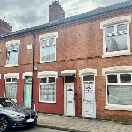 Buy this 3 bed townhouse on Kensington Street in Leicester, LE4 5GP