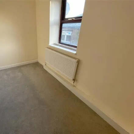 Image 6 - Dole Street, Thornton, BD13 3LL, United Kingdom - Duplex for rent