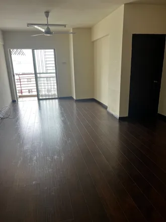 Rent this 3 bed apartment on Jalan 1/93A in Cheras, 55200 Kuala Lumpur