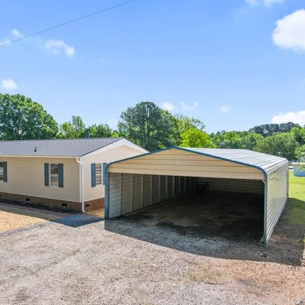 Buy this studio apartment on 476 Bullock Street in Franklinton, Franklin County