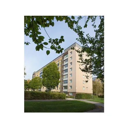 Rent this 2 bed apartment on Gånglåtsvägen 47 in 215 79 Malmo, Sweden