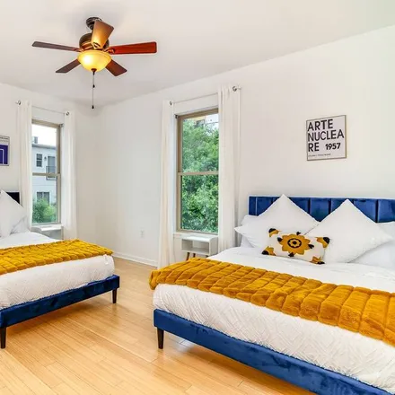 Rent this 8 bed house on Philadelphia