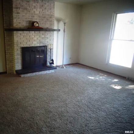 Image 3 - 3201 West Greenwood Place, Peoria, IL 61615, USA - House for sale