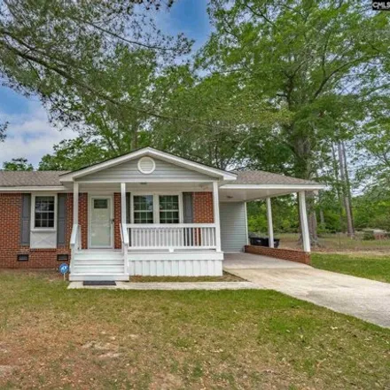 Buy this 3 bed house on 975 Oak Street in Pine Land, Lugoff