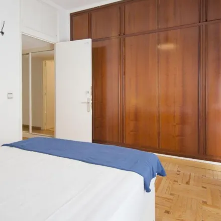 Rent this 6 bed apartment on Madrid in Calle de Núñez Morgado, 11