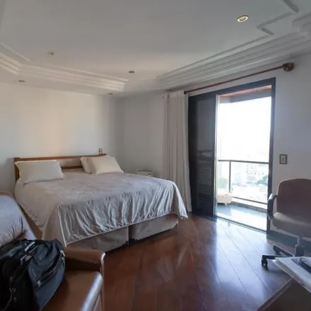 Buy this 4 bed apartment on Avenida Zelina 380 in Vila Prudente, São Paulo - SP