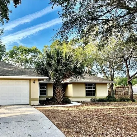 Rent this 3 bed house on 16216 Hillside Circle in Montverde, Lake County