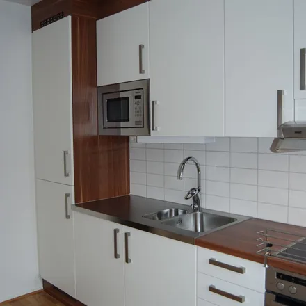 Rent this 3 bed apartment on Salong Vantina in Stampgatan 46, 411 01 Gothenburg
