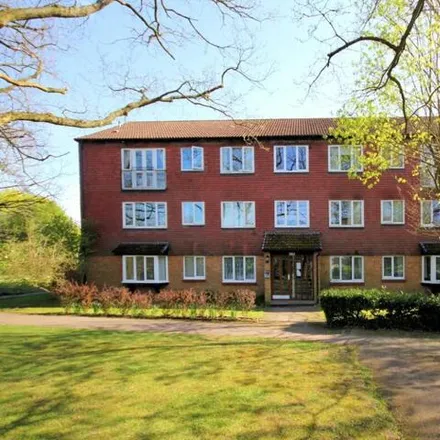 Buy this 2 bed apartment on Eastmead in Marston Road, Horsell