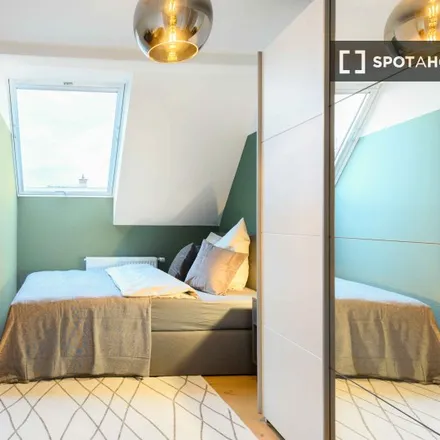 Rent this 4 bed room on Reinsburgstraße 173 in 70197 Stuttgart, Germany