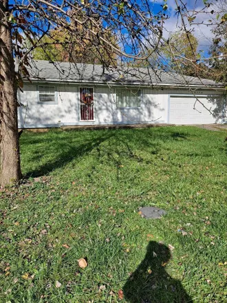 Buy this 4 bed house on 3776 Emmons Avenue in Columbus, OH 43219