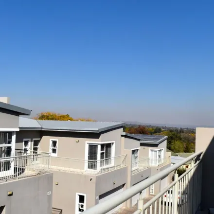 Image 7 - Portman Road, Bryanston, Sandton, 2152, South Africa - Apartment for rent