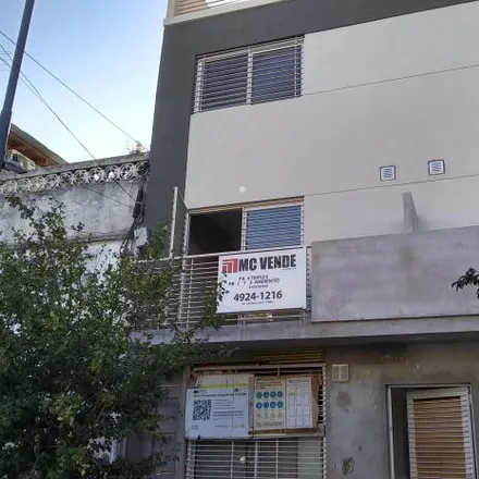 Buy this 3 bed house on Treinta y Tres Orientales 2136 in Boedo, 1255 Buenos Aires