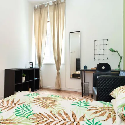 Image 4 - Viale Premuda 27, 20219 Milan MI, Italy - Room for rent