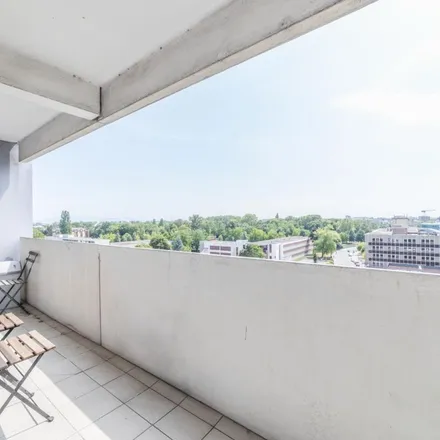 Rent this 4 bed apartment on 12 Rue de Londres in 67000 Strasbourg, France
