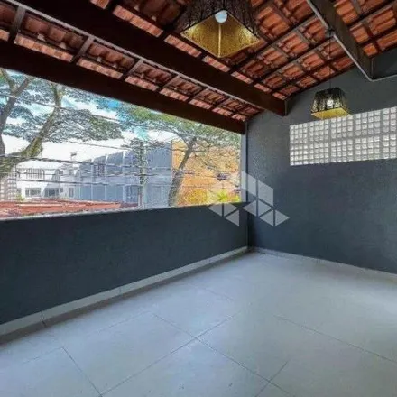 Buy this 3 bed house on Avenida Iraí 1422 in Mirandópolis, São Paulo - SP