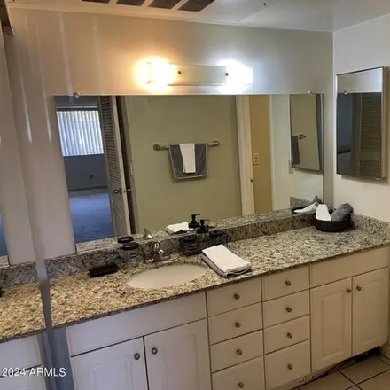 Image 8 - 8055 E Thomas Rd Unit D115, Scottsdale, Arizona, 85251 - Apartment for sale