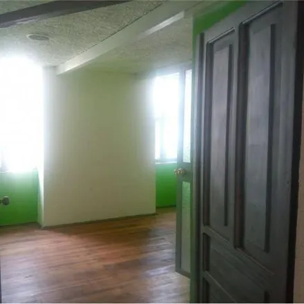 Buy this studio house on Guayaquil N9-96 in 170130, Quito