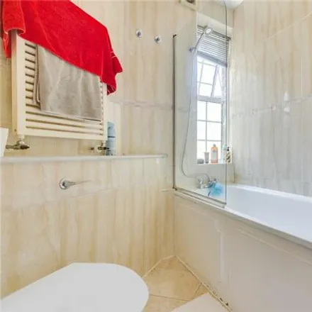 Image 5 - Marble Arch Apartments, 11 Harrowby Street, London, W1H 5JN, United Kingdom - Room for rent